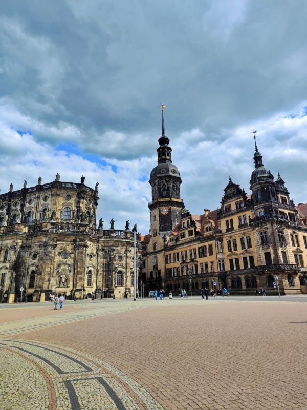 Zamek Królewski – historyczna siedziba książąt, a obecnie muzeum pełne cennych eksponatów.