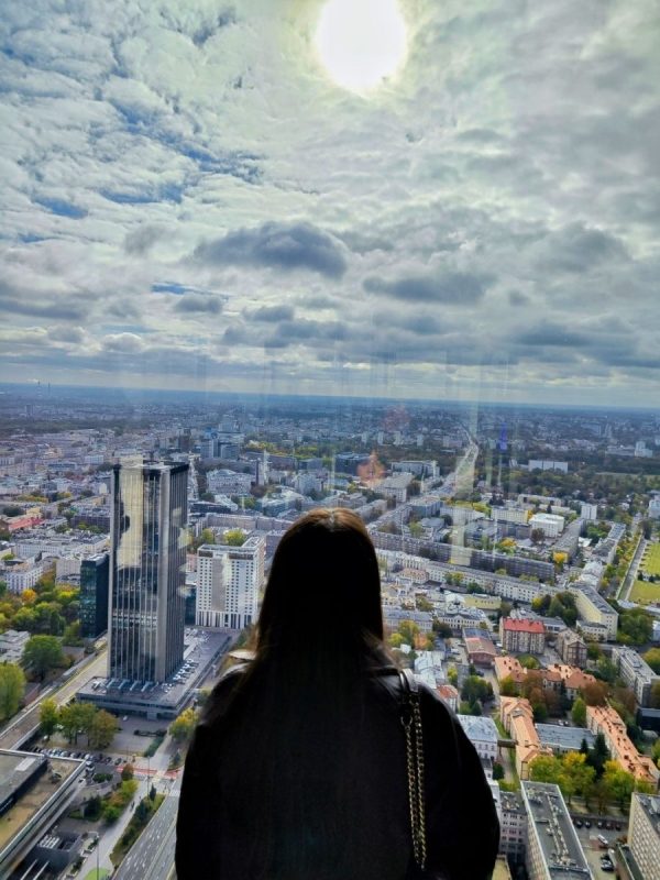 Zwiedzanie najwyższego tarasu widokowego w Unii Europejskiej – Highline Warsaw